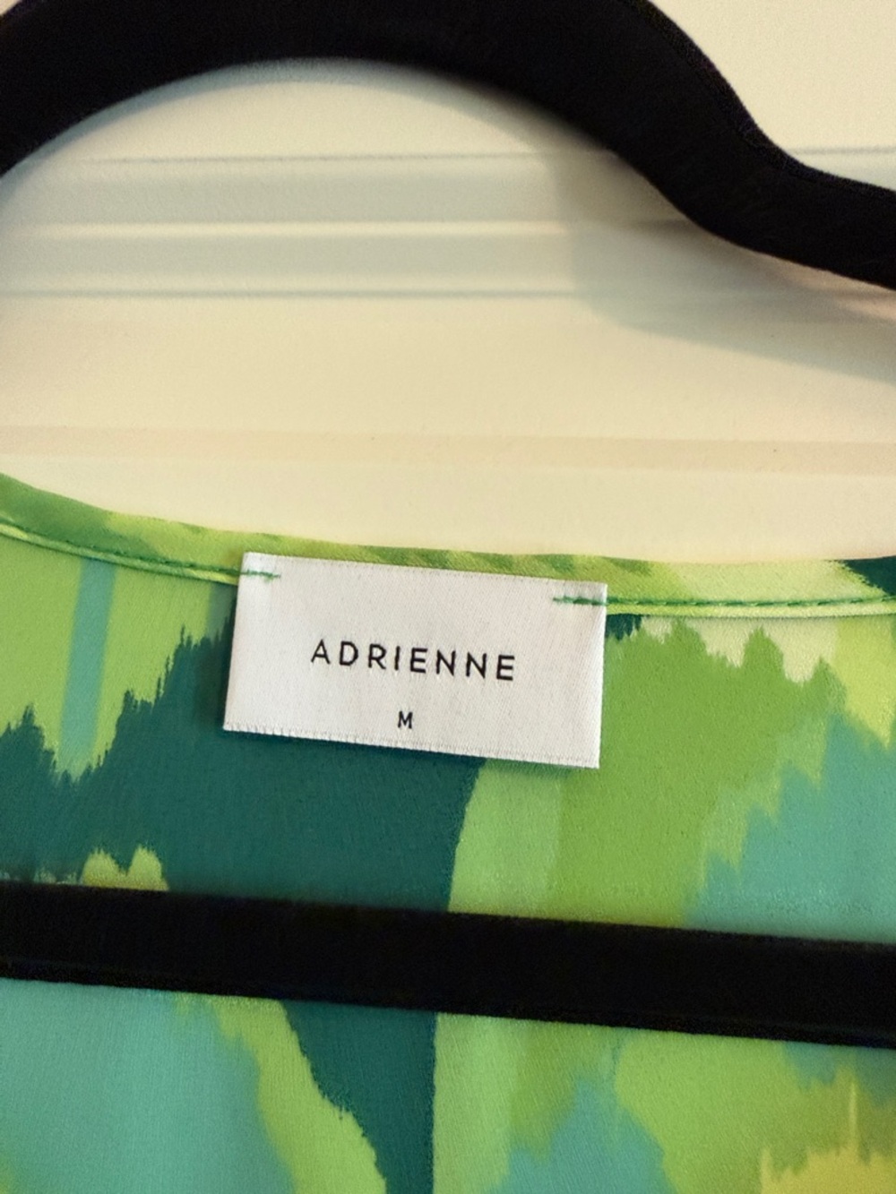 Adrienne Green Abstract V-Neck Silk-Like Blouse - Picture 2 of 6